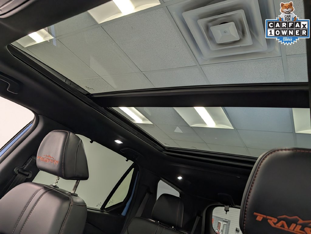 Certified 2025 Honda Pilot TrailSport image 20