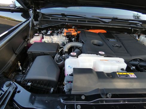 Used 2024 Toyota Tundra 1794 Edition image 71