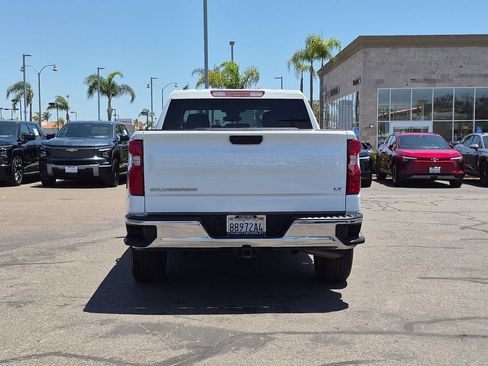 Used 2024 Chevrolet Silverado 1500 LT AWD/4WD image 7