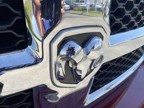 Used 2024 RAM 1500 Classic SLT AWD/4WD image 28