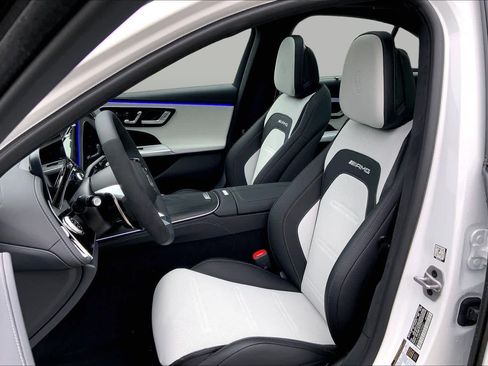 New 2026 Mercedes-Benz E 53 AMG e 4MATIC Sedan image 12