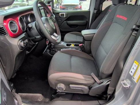 Used 2019 Jeep Wrangler Unlimited Rubicon AWD/4WD image 8
