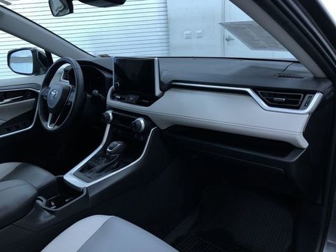 Certified 2023 Toyota RAV4 XLE Premium image 23