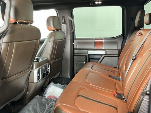 Used 2022 Ford F450 King Ranch w/ King Ranch Ultimate Package image 12
