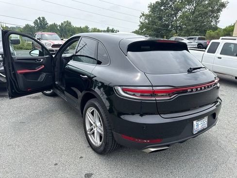Used 2020 Porsche Macan AWD/4WD image 3
