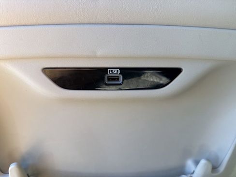 Used 2019 Chrysler Pacifica Limited w/ Advanced Safetytec Group image 32