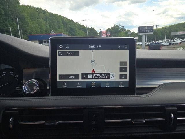 Certified 2022 Lincoln Corsair AWD w/ Premium Package image 37