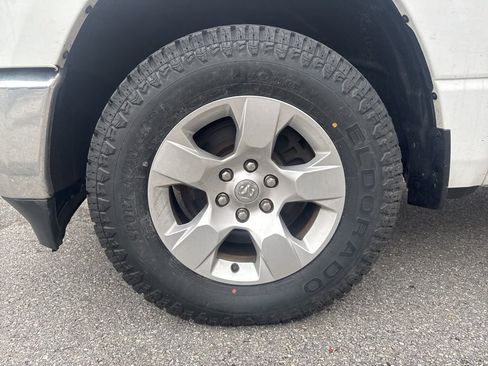 Used 2019 RAM 1500 Big Horn image 13