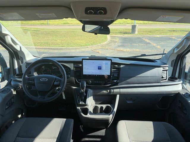 Used 2024 Ford Transit 350 XLT RWD image 13