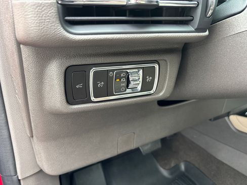 Certified 2023 Lincoln Corsair AWD w/ Equipment Group 101A image 14