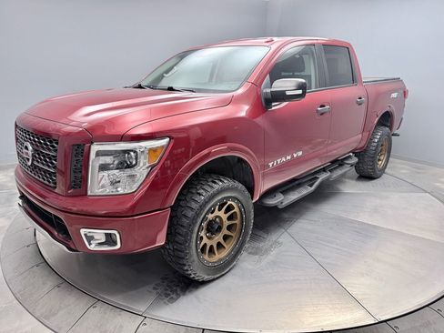 Used 2019 Nissan Titan PRO-4X image 1