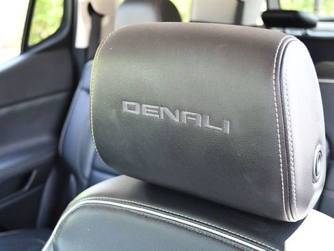 Used 2021 GMC Acadia Denali w/ Denali Technology Package FWD image 60