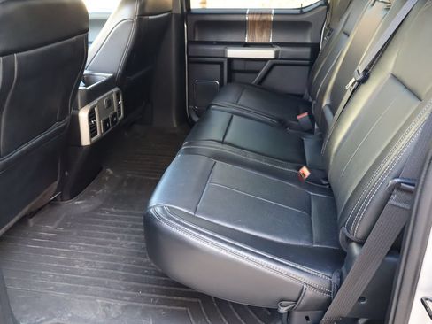 Used 2019 Ford F150 Lariat AWD/4WD image 5