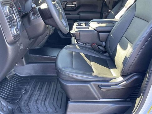 Used 2024 GMC Sierra 2500 Pro image 7