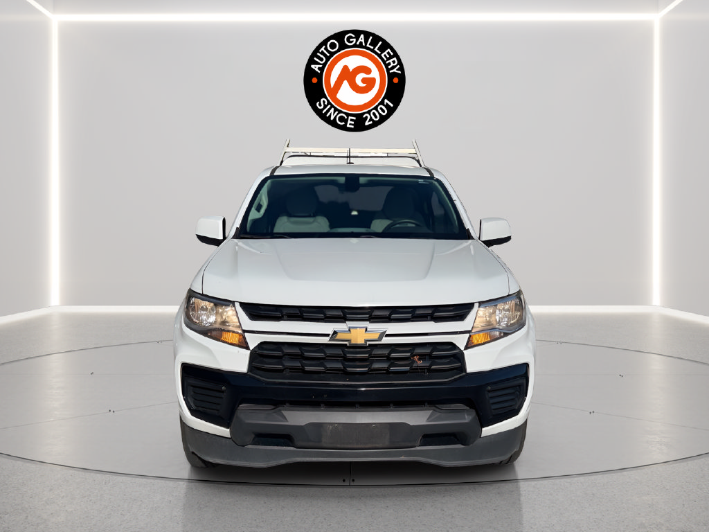 Used 2022 Chevrolet Colorado W/T w/ Custom Special Edition RWD image 2