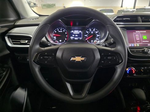 Used 2023 Chevrolet TrailBlazer LT image 29