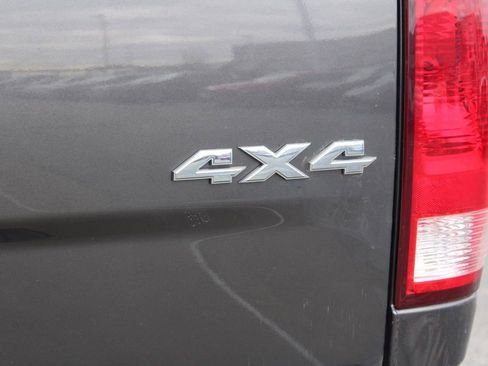 Used 2017 RAM 2500 Tradesman w/ Snow Chief Group image 9