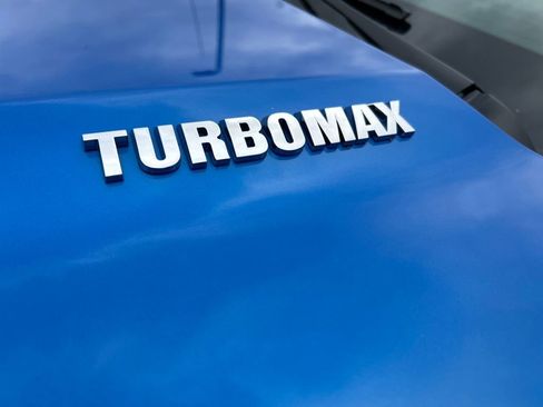 Used 2025 Chevrolet Silverado 1500 LT image 32