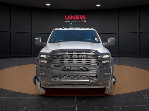 New 2026 RAM 5500 Tradesman AWD/4WD image 4