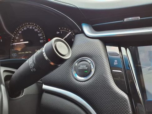 Used 2019 Cadillac XTS Luxury FWD image 25