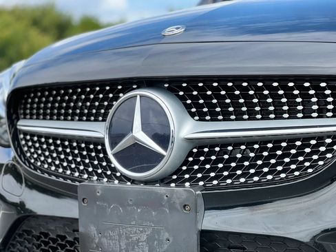 Used 2020 Mercedes-Benz C 300 4MATIC Sedan w/ AMG Line image 9