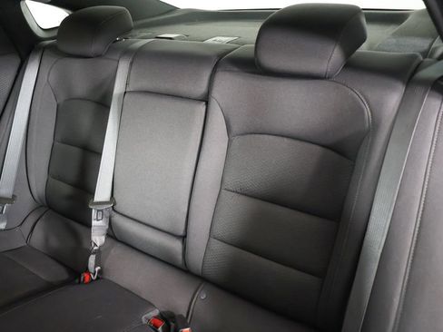 Used 2023 Chevrolet Malibu LT FWD image 30