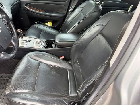 Used 2009 Hyundai Genesis 4.6 w/ Technology Pkg 5 RWD image 11