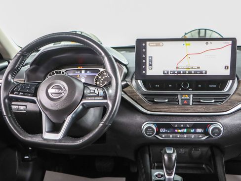 Used 2023 Nissan Altima 2.5 SL image 17