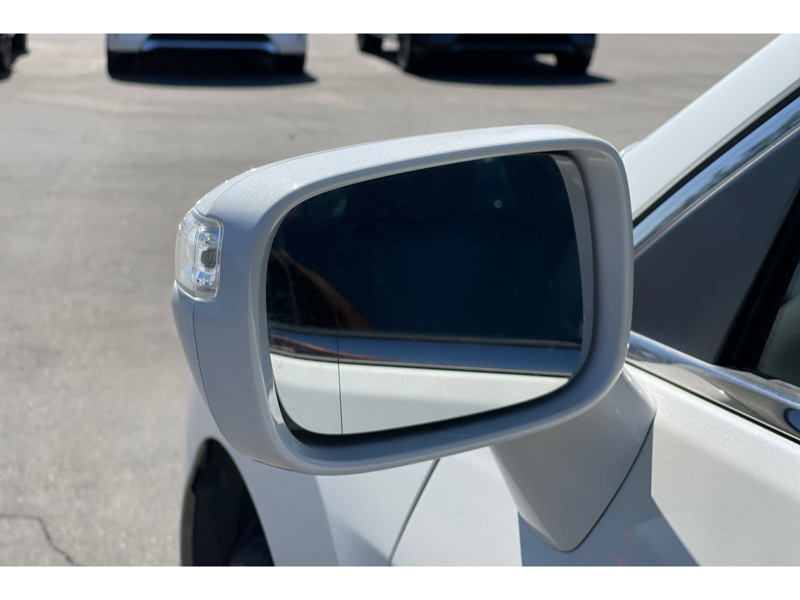 Used 2017 Acura RDX w/ AcuraWatch Plus Package FWD image 55