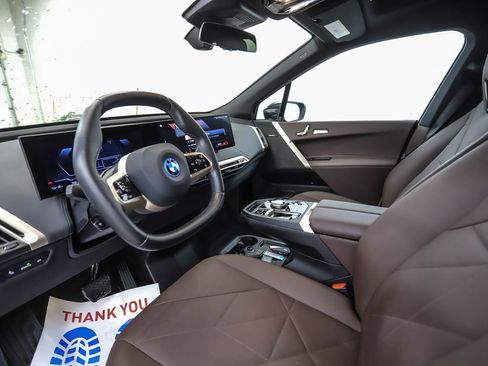 Certified 2023 BMW iX xDrive50 w/ Convenience Package image 10