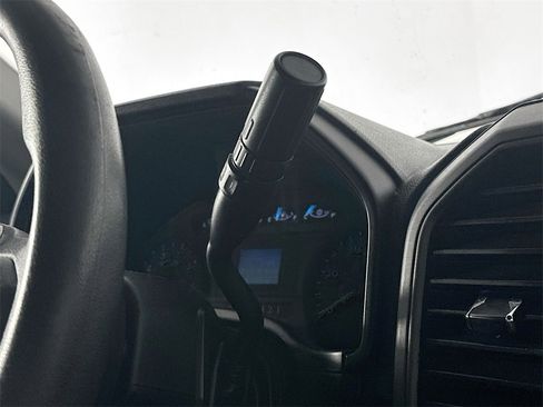 Used 2019 Ford F350 XL w/ Power Equipment Group image 16