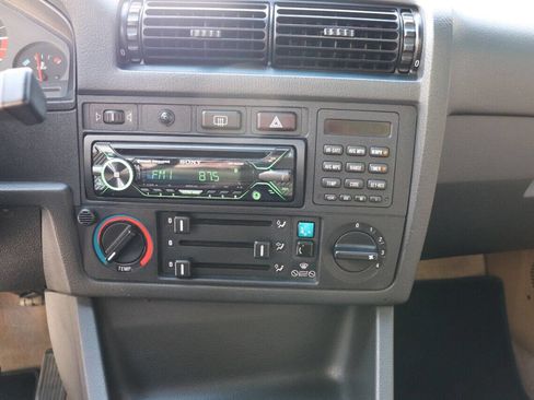 Used 1988 BMW M3 Coupe image 24