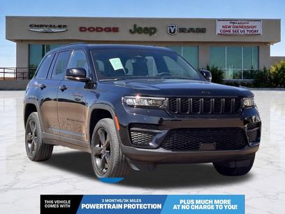 Used 2023 Jeep Grand Cherokee Altitude