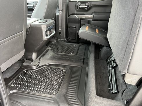 Used 2022 GMC Sierra 1500 AT4 w/ AT4 Carbonpro Edition image 18