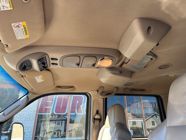 Used 2003 Ford Excursion Limited AWD/4WD image 12