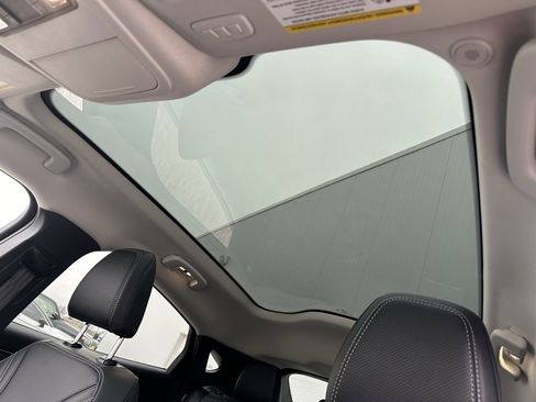 Used 2021 Ford Mustang Mach-E Premium image 37