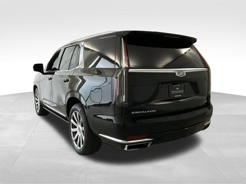 Used 2021 Cadillac Escalade Premium Luxury Platinum AWD/4WD image 4