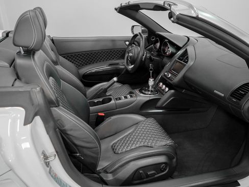 Used 2015 Audi R8 V10 AWD/4WD image 11