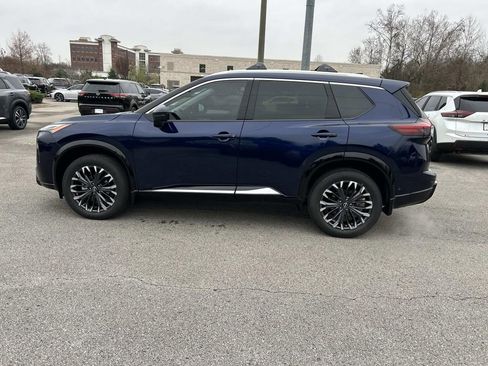 New 2026 Nissan Rogue Platinum w/ Platinum Premium Package AWD/4WD image 4