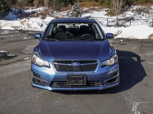 Used 2016 Subaru Impreza 2.0i Premium image 3