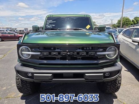Used 2025 Ford Bronco Outer Banks AWD/4WD image 2