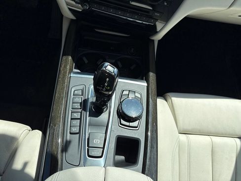 Used 2015 BMW X5 xDrive50i AWD/4WD image 22