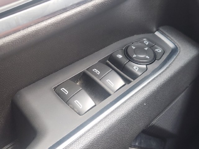 Used 2025 Chevrolet Silverado 3500 LT w/ Safety Package AWD/4WD image 22