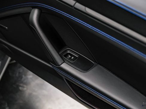 Used 2025 Porsche 911 Carrera T image 86