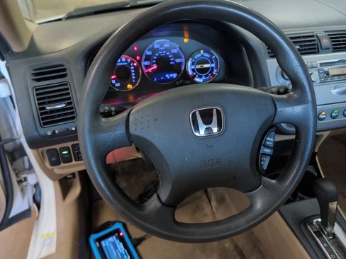 Used 2005 Honda Civic Hybrid Sedan image 32