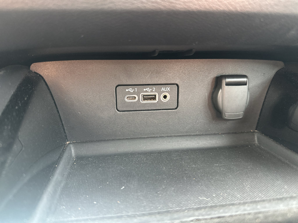 Used 2024 Nissan Altima 2.5 SV FWD image 27
