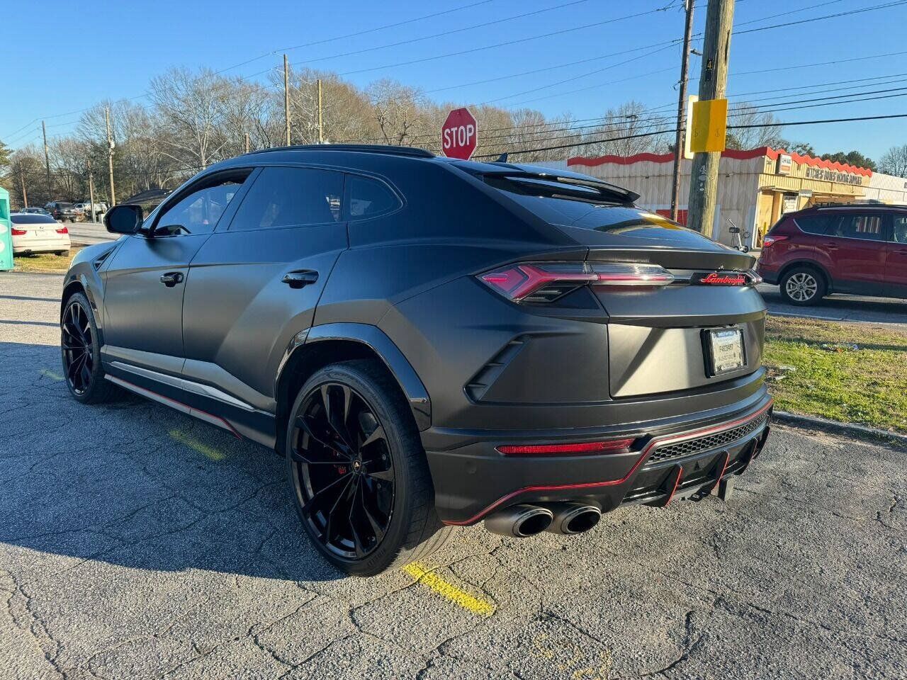 Used 2019 Lamborghini Urus AWD/4WD image 3