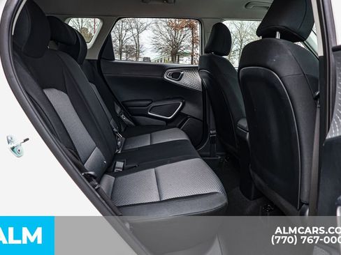 Used 2025 Kia Soul LX w/ LX Technology Package image 23