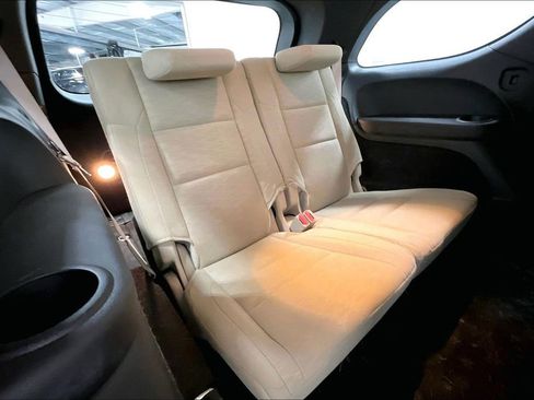 Used 2019 Dodge Durango SXT image 36