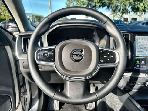 Used 2025 Volvo XC60 B5 Plus AWD/4WD image 21